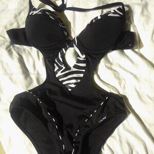 Aurea Swim Wear